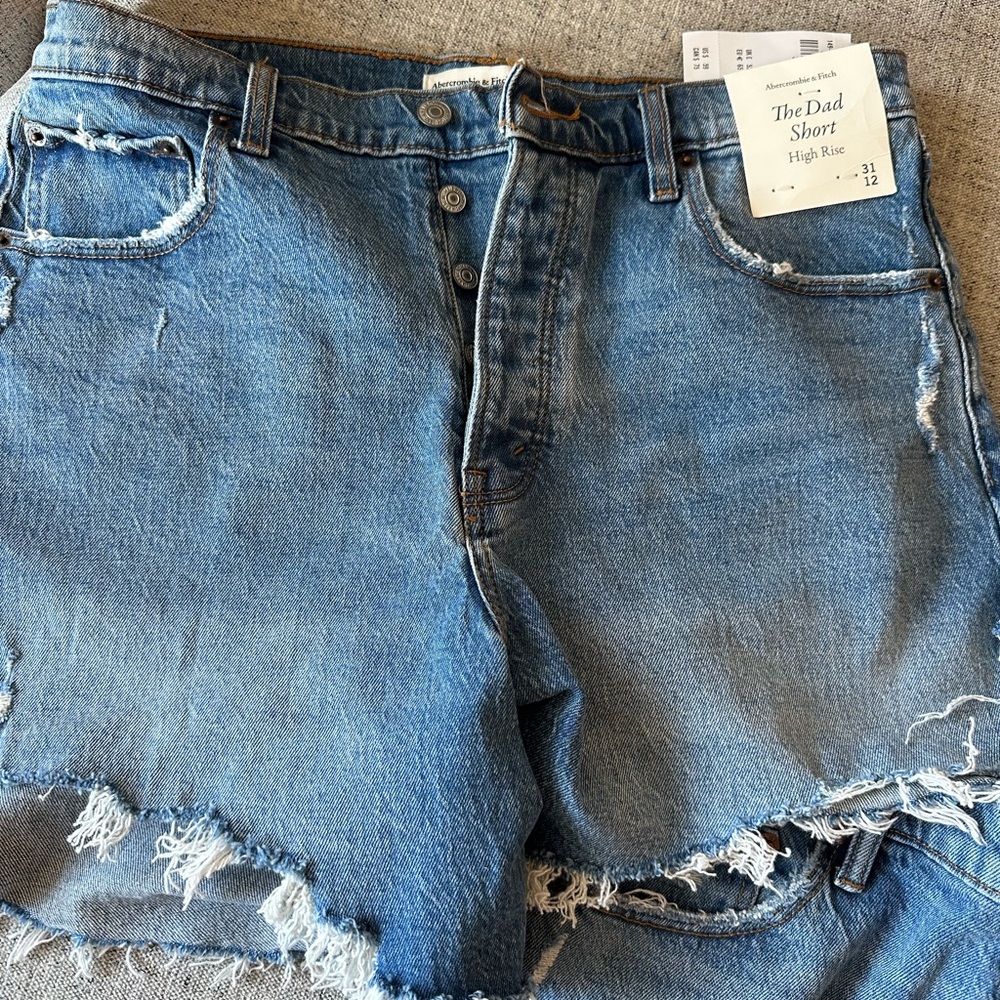 Women’s Abercrombie Denim Dad Shorts - new, size 12
